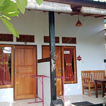 Van Santri Homestay Pemuteran Exteriör bild