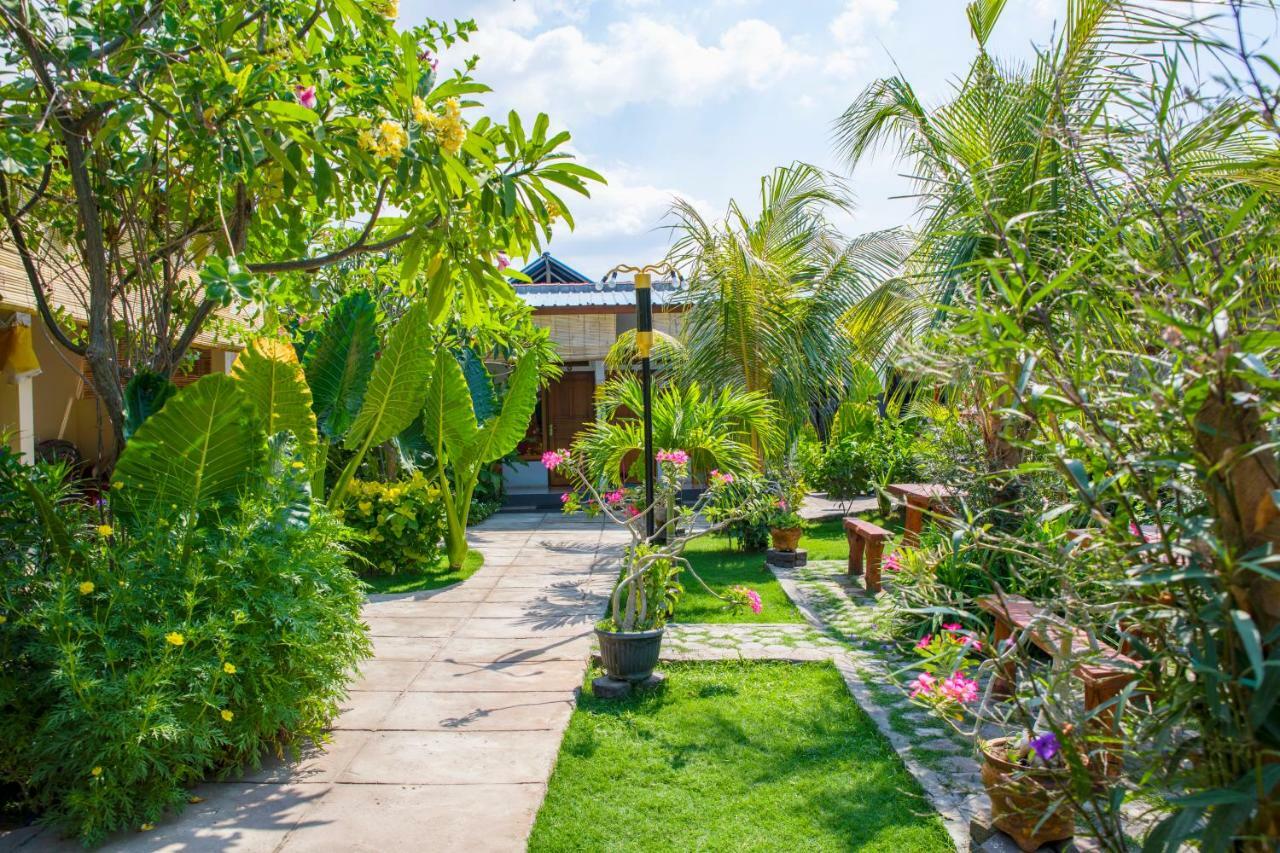 Van Santri Homestay Pemuteran Exteriör bild