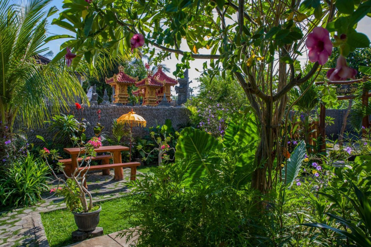 Van Santri Homestay Pemuteran Exteriör bild