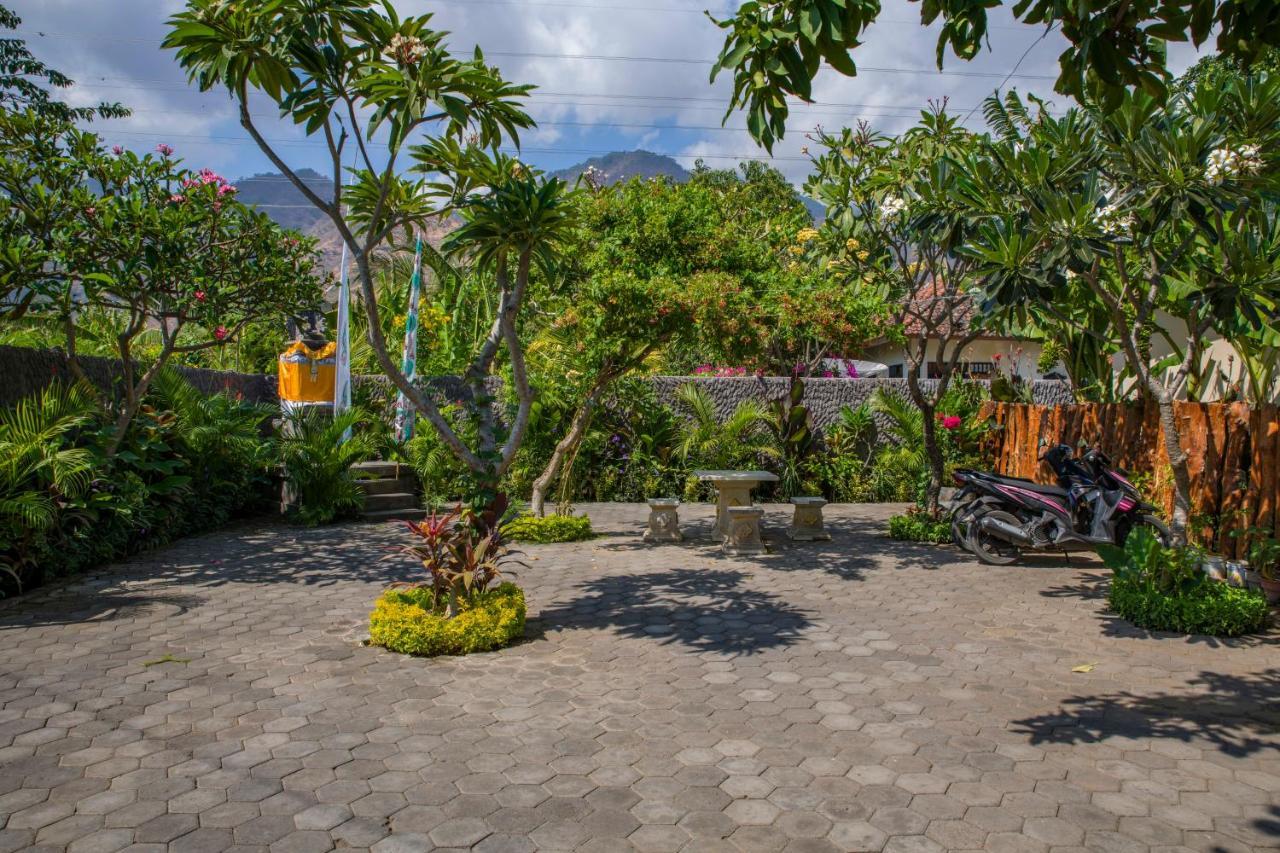 Van Santri Homestay Pemuteran Exteriör bild
